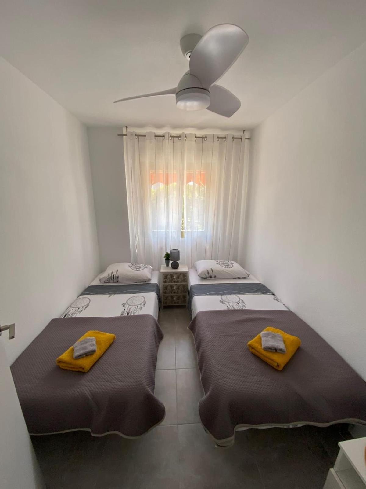 Apartamento Paradise Solo Familias Gandia Exterior photo