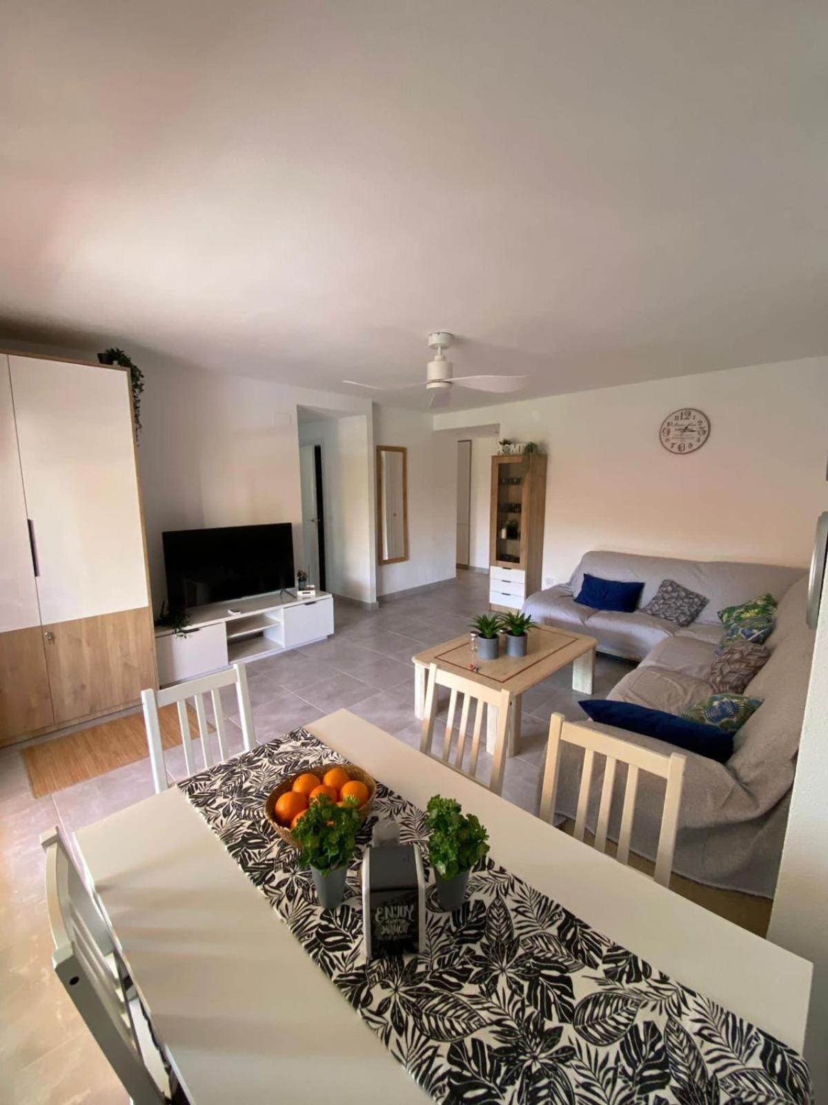 Apartamento Paradise Solo Familias Gandia Exterior photo